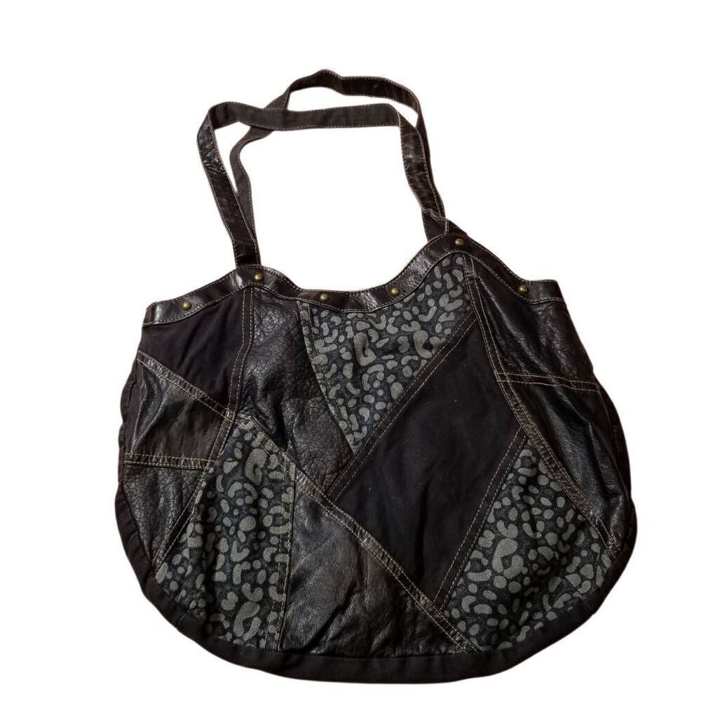 Joe Boxer purse